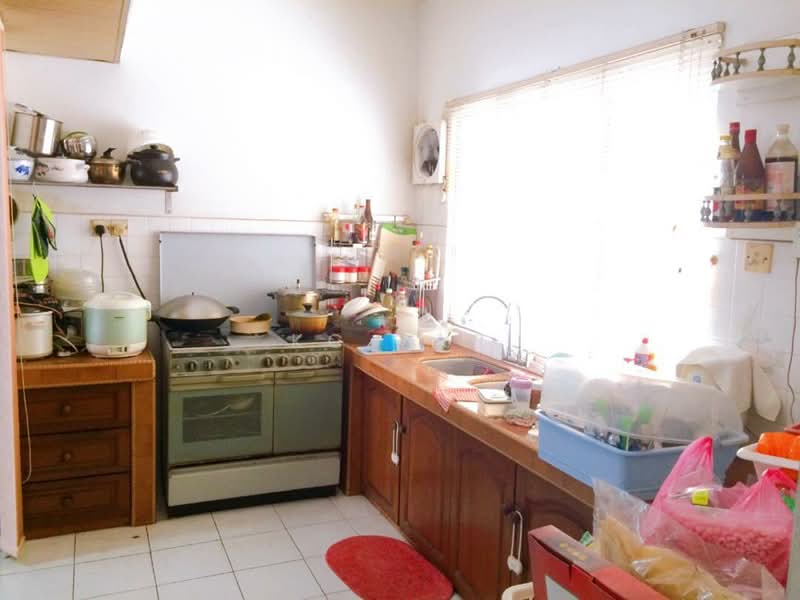 Rumah Teres 2-Tingkat untuk Dijual di Taman Pandan Indah (Ampang) - KC Yap - Kitchen - PropertyGuru.com.my