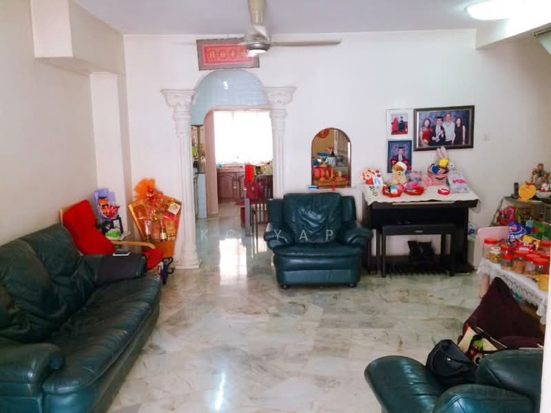 Rumah Teres 2-Tingkat untuk Dijual di Taman Pandan Indah (Ampang) - KC Yap - Living Room - PropertyGuru.com.my