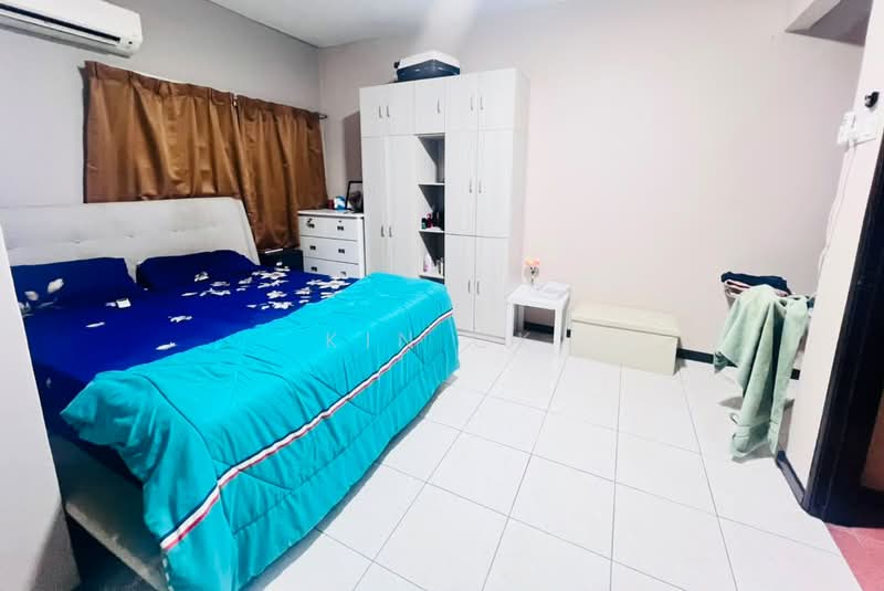 3-storey Terraced House for Rent in Seksyen U5 (Shah Alam) - Kin CK - Bedroom - PropertyGuru.com.my