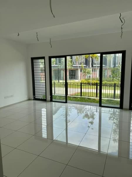 2-storey Terraced House for Sale in Elmina (Shah Alam) - Izzaza Izzati - Living Room - PropertyGuru.com.my