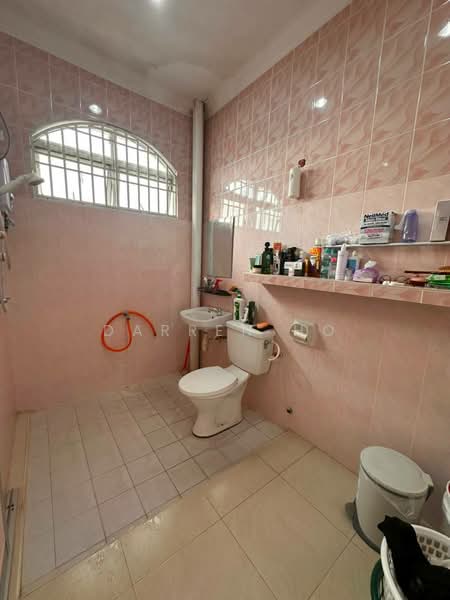 2-storey Terraced House for Sale in Taman Sri Pulai Perdana (Skudai) - Darren Ho - Bathroom - PropertyGuru.com.my