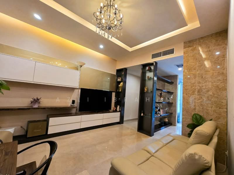 Kediaman Servis untuk Dijual di Dorsett Residences Bukit Bintang - Azli Ibrahim - Living Room - PropertyGuru.com.my