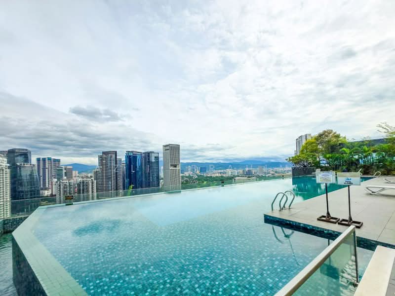 Kediaman Servis untuk Dijual di Dorsett Residences Bukit Bintang - Azli Ibrahim - Pool - PropertyGuru.com.my
