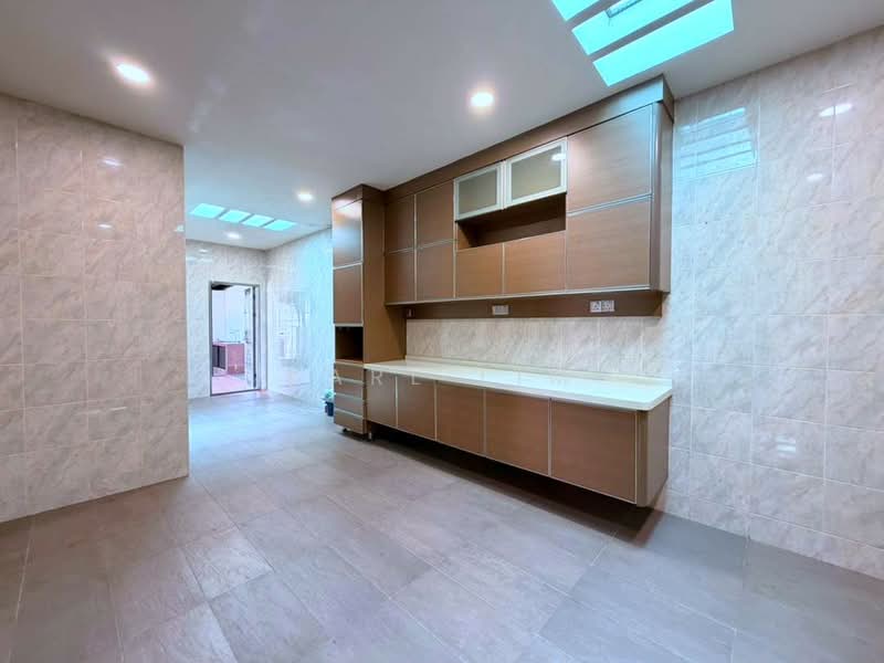 Rumah Berkembar untuk Dijual di Taman Impian Emas (Skudai) - Karl Lim - Kitchen - PropertyGuru.com.my