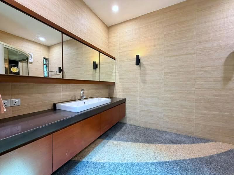 Rumah Berkembar untuk Dijual di Taman Impian Emas (Skudai) - Karl Lim - Bathroom - PropertyGuru.com.my