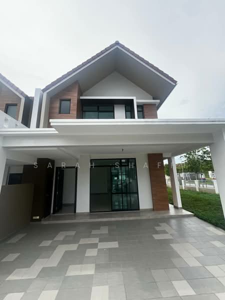2-storey Terraced House for Rent in Johor Bahru (Johor) - Sarah Shaffi - PropertyGuru.com.my