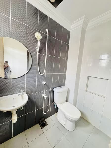 Pangsapuri untuk Disewa di Pangsapuri Seri Mawar - Erin Yusof - PropertyGuru.com.my