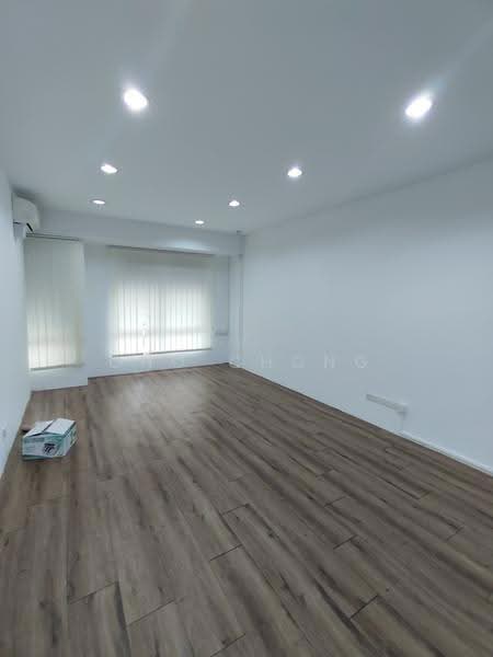 Pejabat untuk Disewa di Kelana Jaya (Petaling Jaya) - Ono Chong - PropertyGuru.com.my