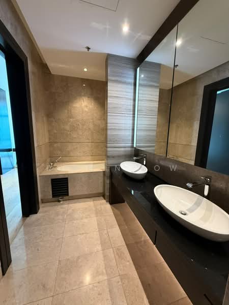 Kediaman Servis untuk Disewa di The Ritz-Carlton Residences - Kimmin Low - Bathroom - PropertyGuru.com.my