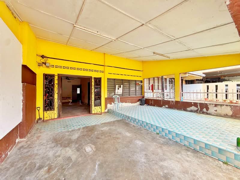 Rumah Teres 1-Tingkat untuk Dijual di Au 2 (Ulu Kelang) - Azli Ibrahim - Exterior - PropertyGuru.com.my