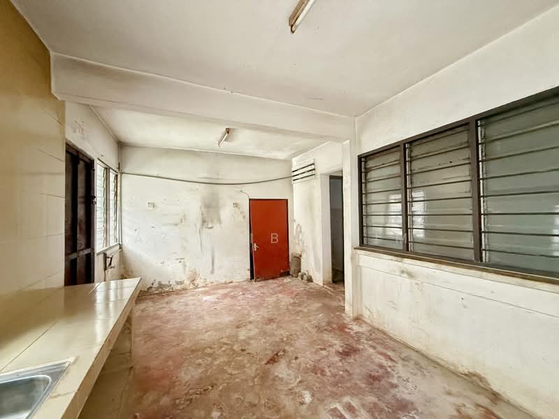 Rumah Teres 1-Tingkat untuk Dijual di Au 2 (Ulu Kelang) - Azli Ibrahim - Kitchen - PropertyGuru.com.my