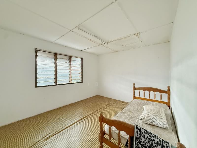 Rumah Teres 1-Tingkat untuk Dijual di Au 2 (Ulu Kelang) - Azli Ibrahim - Bedroom - PropertyGuru.com.my