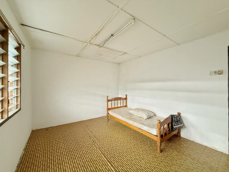 Rumah Teres 1-Tingkat untuk Dijual di Au 2 (Ulu Kelang) - Azli Ibrahim - Bedroom - PropertyGuru.com.my