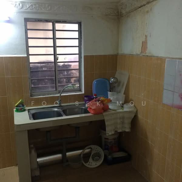 Rumah Bandar untuk Disewa di Taman Setapak Indah (Setapak) - Foo Sek Mou - Kitchen - PropertyGuru.com.my