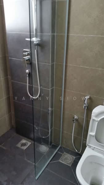 Service Residence for Rent at The Loft @ ZetaPark - Yanny Siow - Bathroom - PropertyGuru.com.my