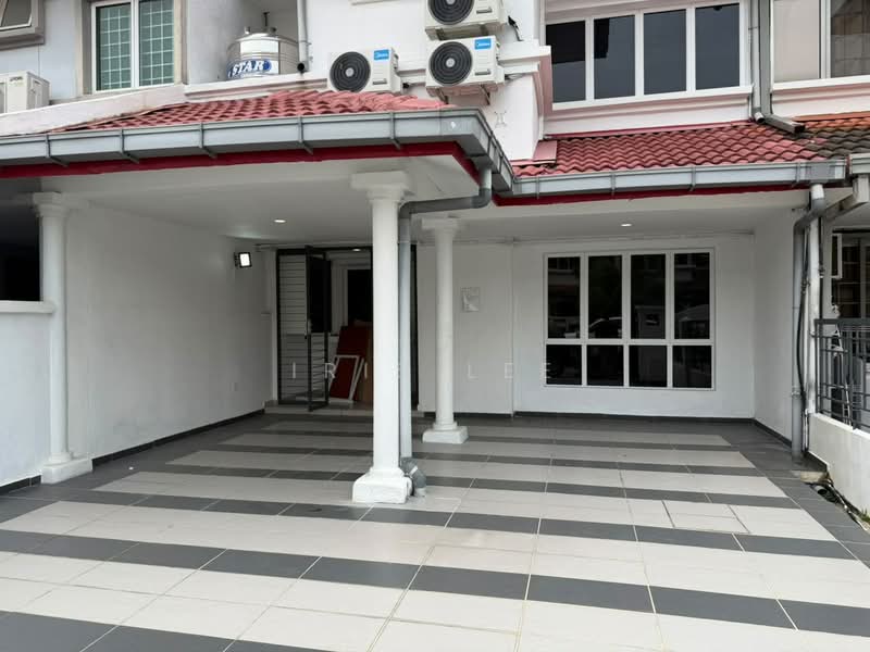 Rumah Teres untuk Disewa di Petaling Jaya (Selangor) - Iris Lee - Exterior - PropertyGuru.com.my