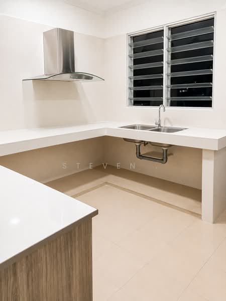 2-storey Terraced House for Sale in Taman Arkid (Menglembu) - Steven . - Kitchen - PropertyGuru.com.my