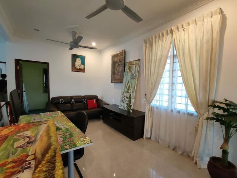 Bungalow House for Sale in Taman Kolam Air (Johor Bahru) - Daniel Yong - Living Room - PropertyGuru.com.my