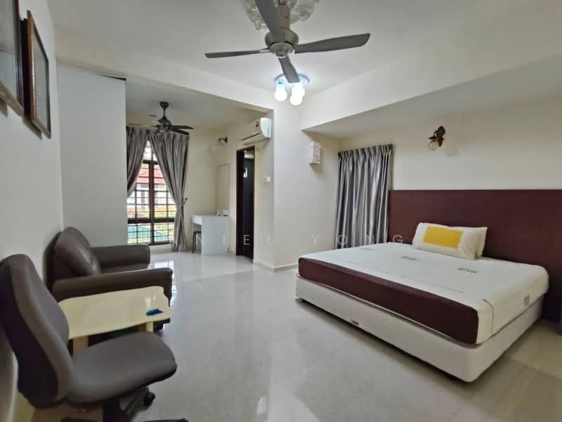 Bungalow House for Sale in Taman Kolam Air (Johor Bahru) - Daniel Yong - Bedroom - PropertyGuru.com.my
