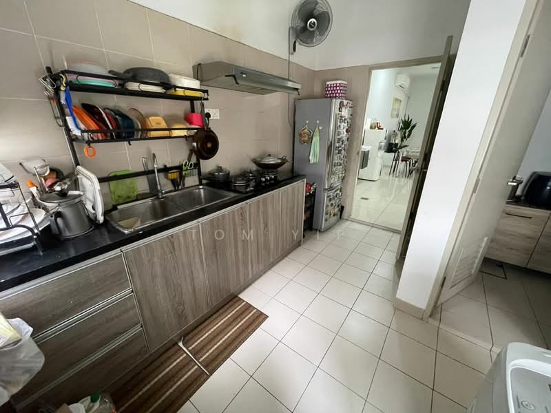 2-storey Terraced House for Sale in Shah Alam (Selangor) - Tom Yip - Kitchen - PropertyGuru.com.my