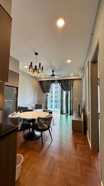Kediaman Servis untuk Dijual di Bloomsvale Menara Vista Petaling - Harred Tan - PropertyGuru.com.my
