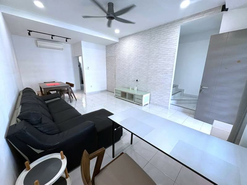 2-storey Terraced House for Sale in Kempas Baru (Johor Bahru) - Karl Lim - Living Room - PropertyGuru.com.my