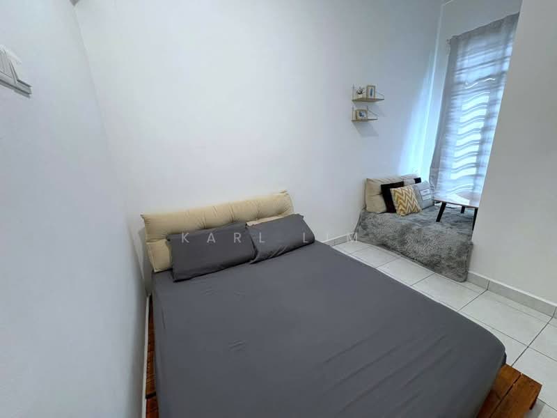 2-storey Terraced House for Sale in Kempas Baru (Johor Bahru) - Karl Lim - Bedroom - PropertyGuru.com.my
