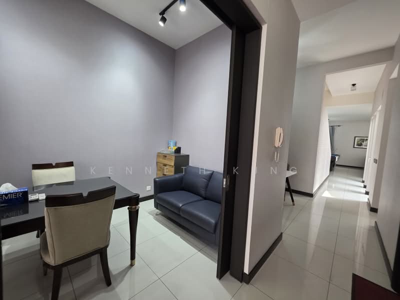 Rumah Teres 2.5-Tingkat untuk Dijual di Seri Tanjung Pinang (Tanjung Tokong) - Kenneth Kung - Living Room - PropertyGuru.com.my