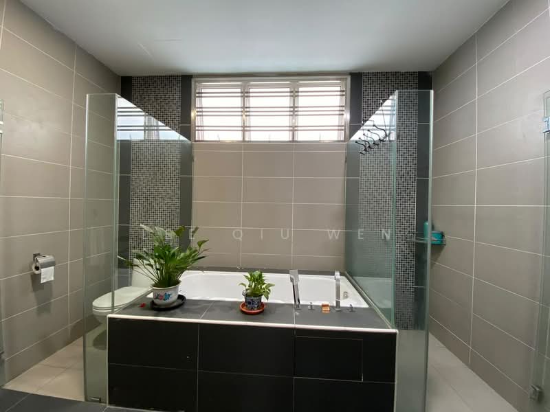 3-storey Terraced House for Sale in Taman Nusa Sentral (Iskandar Puteri (Nusajaya)) - Lee Qiu Wen - Bathroom - PropertyGuru.com.my
