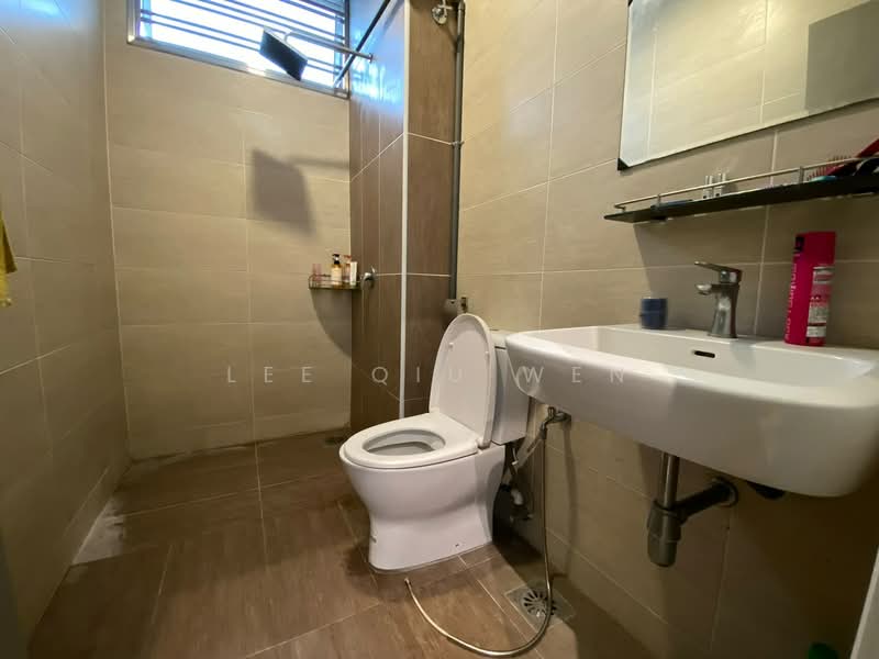 3-storey Terraced House for Sale in Taman Nusa Sentral (Iskandar Puteri (Nusajaya)) - Lee Qiu Wen - Bathroom - PropertyGuru.com.my