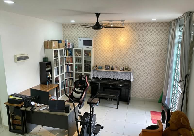 3-storey Terraced House for Sale in Taman Nusa Sentral (Iskandar Puteri (Nusajaya)) - Lee Qiu Wen - Study - PropertyGuru.com.my