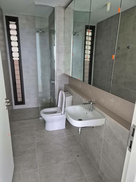 Kediaman Servis untuk Dijual di Jendela Residences - Theresa Chow - Bathroom - PropertyGuru.com.my