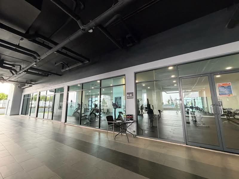 Service Residence for Sale at Symphony Tower (Menara Simfoni) - Syazue Wanie - Gym - PropertyGuru.com.my