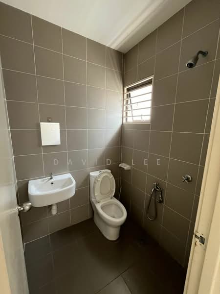 2-storey Terraced House for Rent in M Residence 2 (Rawang) - David Lee - Bathroom - PropertyGuru.com.my