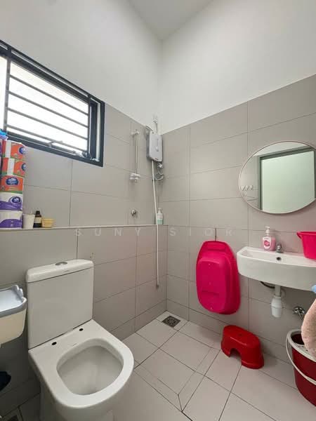 2-storey Terraced House for Sale in Johor Bahru (Johor) - Suny Sior - Bathroom - PropertyGuru.com.my