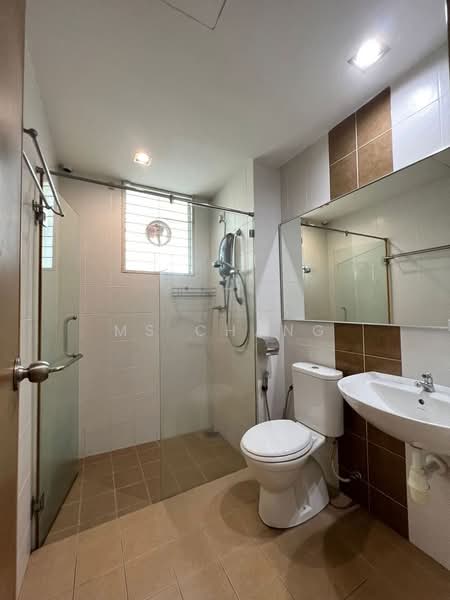 3-storey Terraced House for Sale in Paya Terubong (Ayer Itam) - Ms Chang - PropertyGuru.com.my