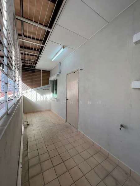 3-storey Terraced House for Sale in Paya Terubong (Ayer Itam) - Ms Chang - PropertyGuru.com.my