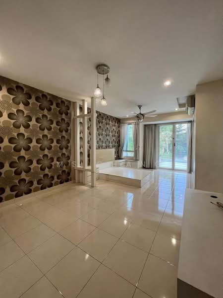3-storey Terraced House for Sale in Paya Terubong (Ayer Itam) - Ms Chang - PropertyGuru.com.my