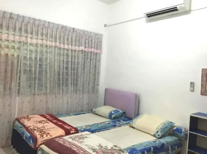 Rumah Teres 2-Tingkat untuk Disewa di Senai (Johor) - Ellin Hew - Bedroom - PropertyGuru.com.my
