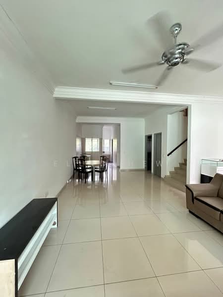 Rumah Teres 2-Tingkat untuk Disewa di Senai (Johor) - Ellin Hew - Living Room - PropertyGuru.com.my