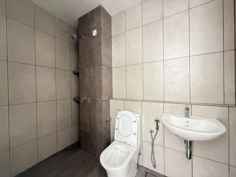 2-storey Terraced House for Rent in Bandar Gamuda Cove (Dengkil) - SY Lee - Bathroom - PropertyGuru.com.my