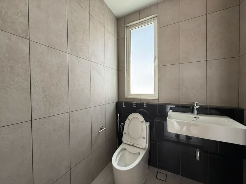 2-storey Terraced House for Rent in Bandar Gamuda Cove (Dengkil) - SY Lee - Bathroom - PropertyGuru.com.my