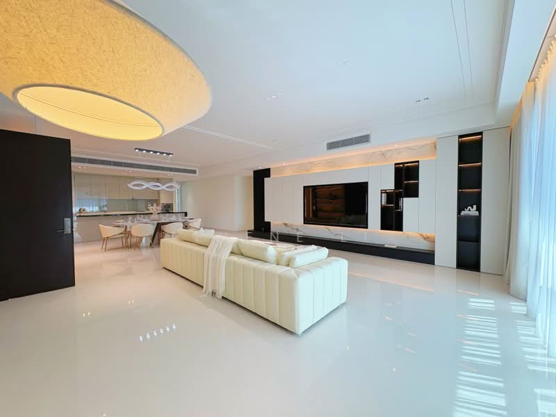 Kediaman Servis untuk Disewa di Crown Residences @ Pavilion Damansara Heights - Levene Li - Living Room - PropertyGuru.com.my