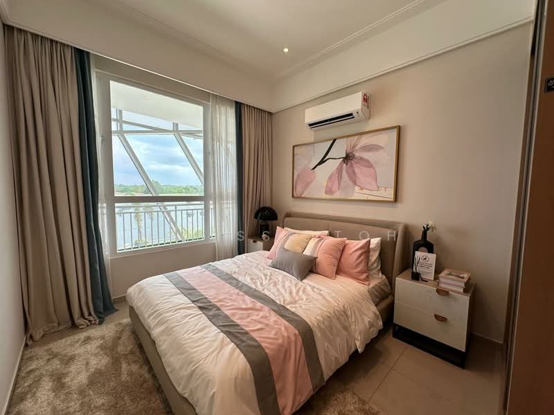 Kediaman Servis untuk Dijual di Vista Tiara (MBW Bay) - Melissa Toh - Bedroom - PropertyGuru.com.my