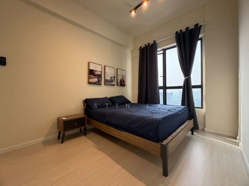 Kediaman Servis untuk Dijual di The Era @ Duta North - Justin Lai - Bedroom - PropertyGuru.com.my