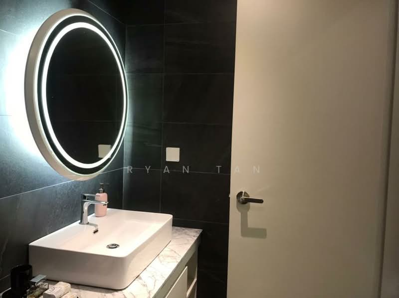 Kediaman Servis untuk Disewa di Savio @ Riana Dutamas - Ryan Tan - Bathroom - PropertyGuru.com.my