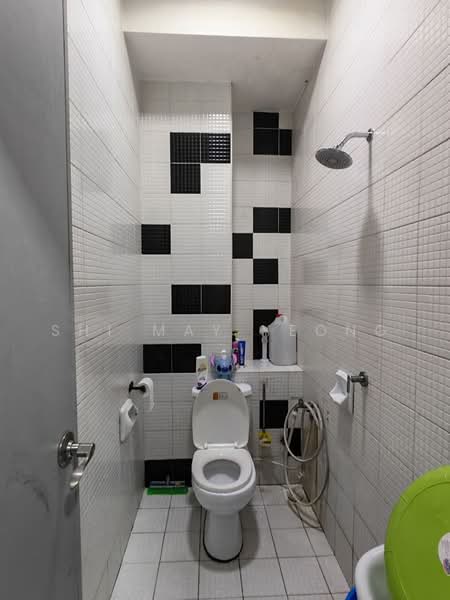 Service Residence for Sale at The Sky Executive Suites - Shi May Yeong - Bathroom - PropertyGuru.com.my