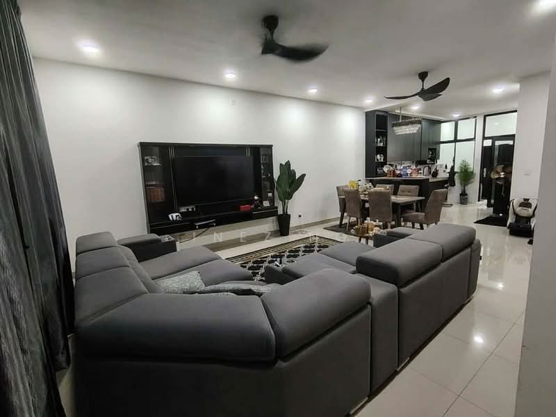 Rumah Teres 2-Tingkat untuk Dijual di Johor Bahru (Johor) - Inez Ng - Living Room - PropertyGuru.com.my