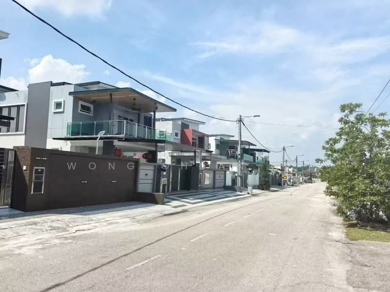 Bungalow House for Sale in Pontian Kecil (Pontian) - Wong Chuan Wei - PropertyGuru.com.my