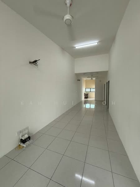 Rumah Berkembar untuk Disewa di Hijauan Valdor (Sungai Jawi) - Kah Hui Teoh - Corridor - PropertyGuru.com.my